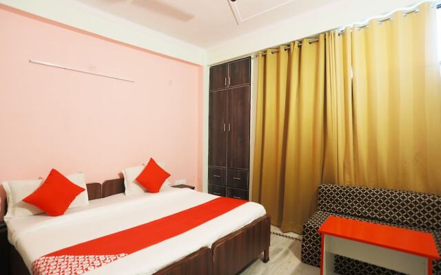 Oyo 42405 Hotel Diamond