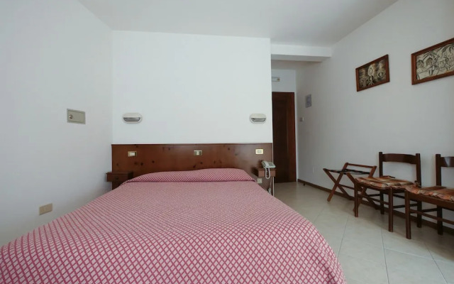 Albergo De March