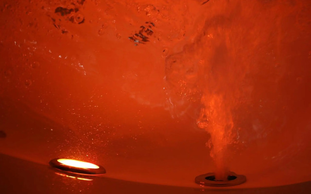 Contessa Central Studio