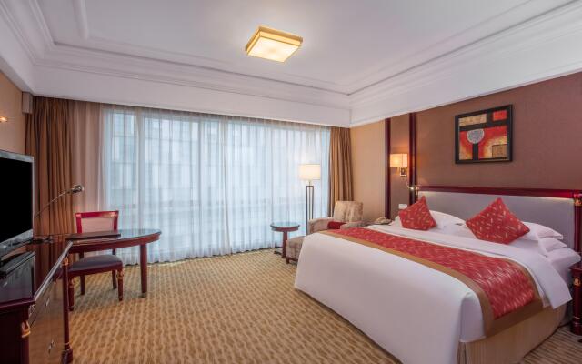 Crowne Plaza City Center Ningbo, an IHG Hotel