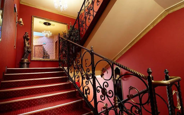 Hotel Royal