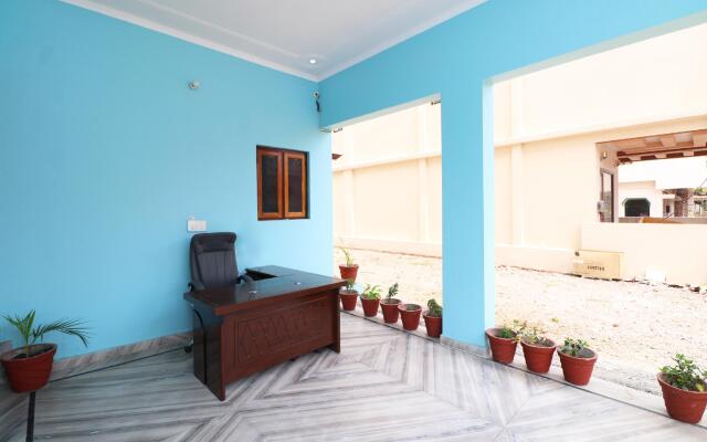 OYO 37905 Hotel Gangri-2