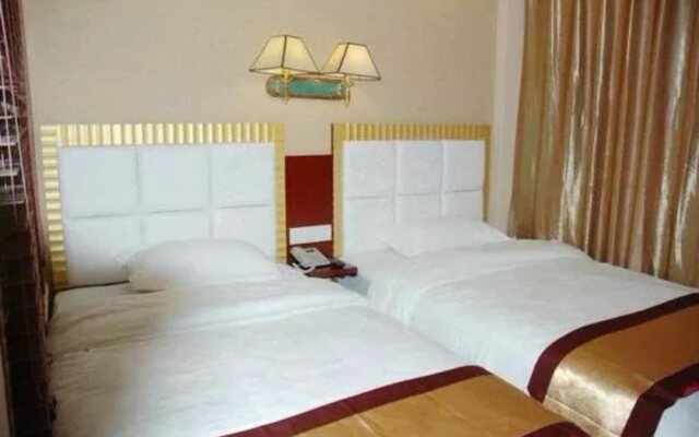 Poltton International Apartment Kunming Railway Station