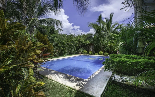 Casa Luna Tankah