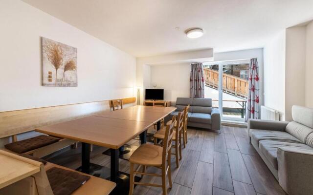 Sommer Chalet Central Top CC6