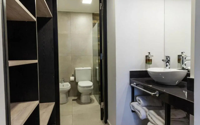 Hotel M