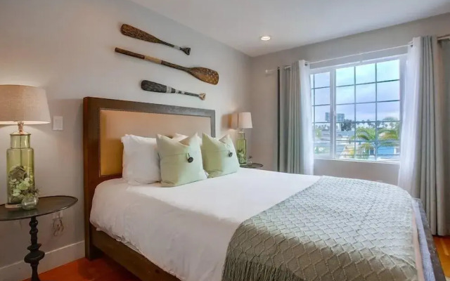 Pacific Pearl