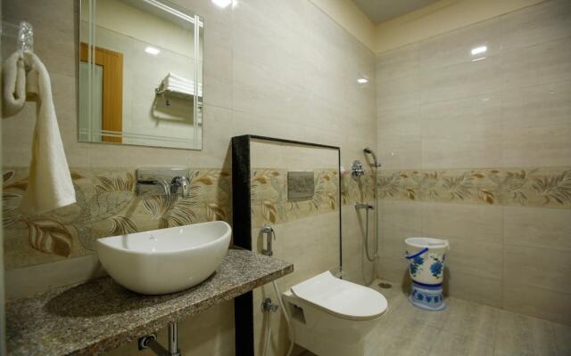 Hotel Krish Palace