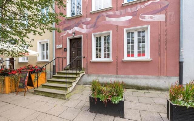 BillBerry Apartments - Golden Suite