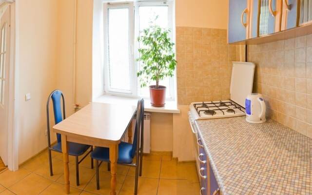 Apart Kiev Derevlianskaya 21A