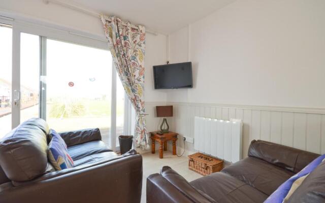 Lobster Pot, 66 Salterns Beach Bungalows, Seaview