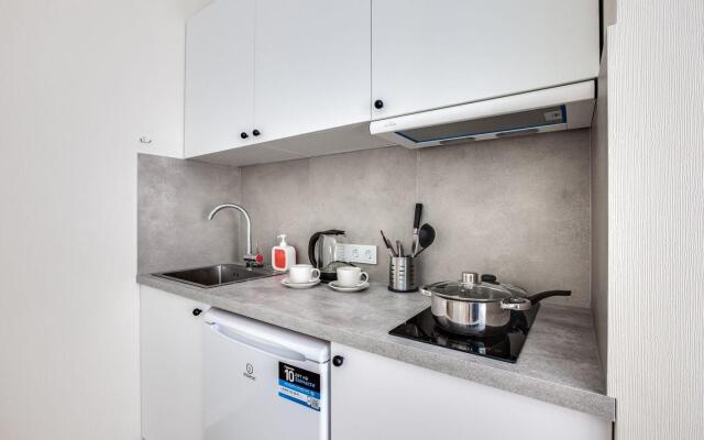 Санди на улице Ивана Франко 6 корпус 1