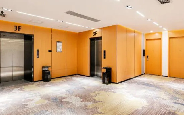 Tianmu Lujia Hotel (Foshan Kuiqi Lu Metro Station New DNA )