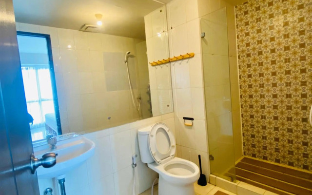 Callia Apartement Golf View Pulo Mas Jakarta Timur