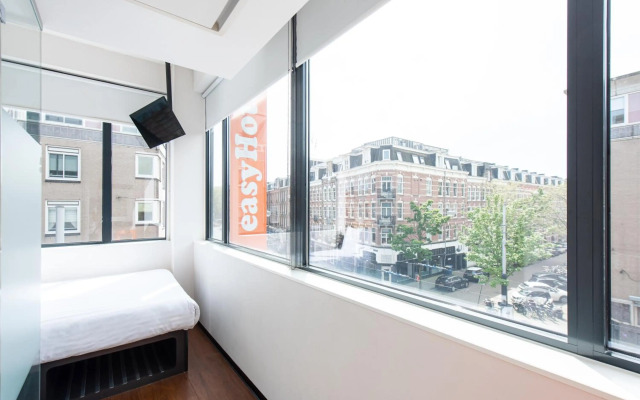 easyHotel Amsterdam City Centre South