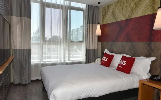 Ibis Lanzhou West Railway Station Hotel