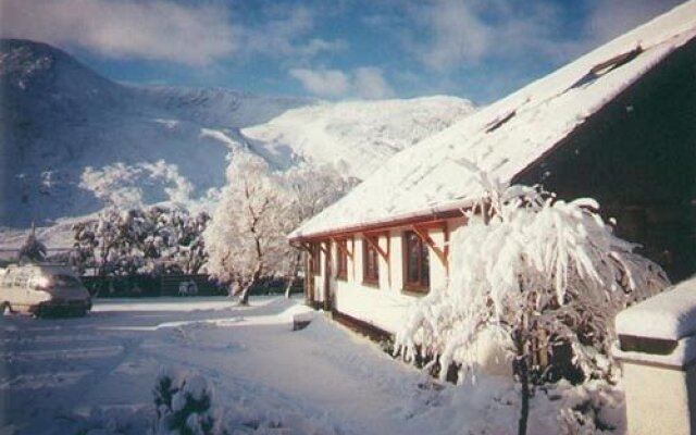 Snowdonia Mountain Lodge