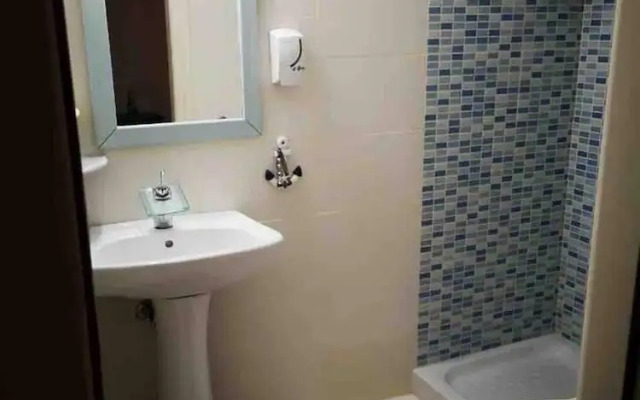 Grande Grotta Studios Armeos Masouri