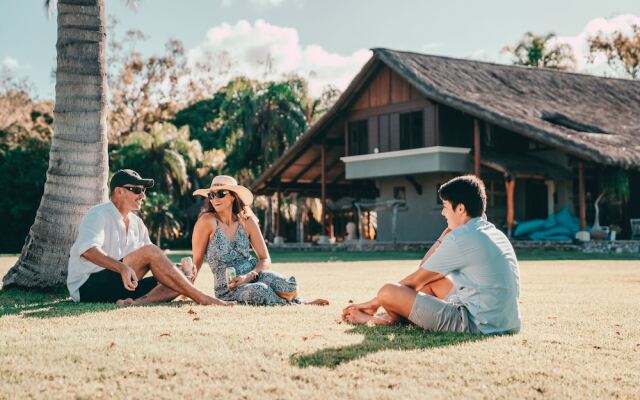Paradise Cove Resort Whitsundays - All Inclusive