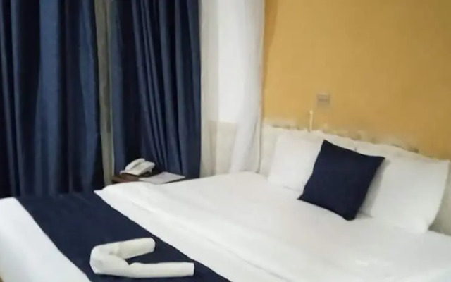 Dunga Lakeside Resort