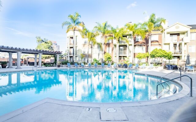 WanderJaunt - Stylish Mission Valley Apts