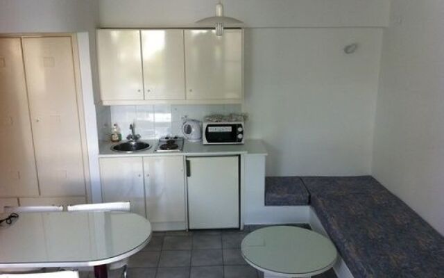 Markakis Apartments