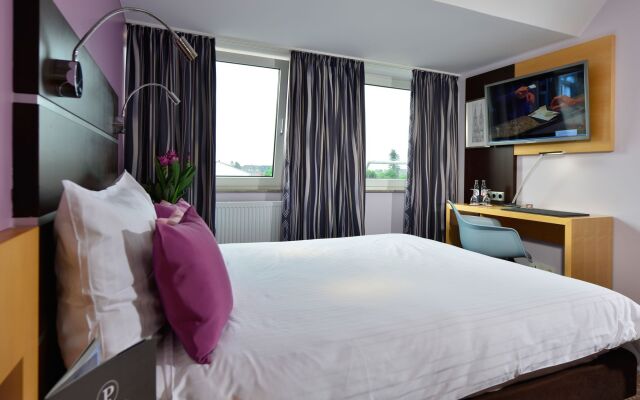 Hotel UHU Garni Köln