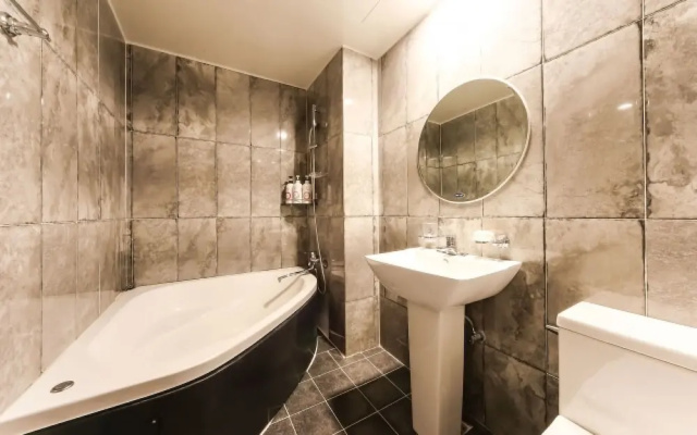 Gumi Indong Hotel 7 Plus