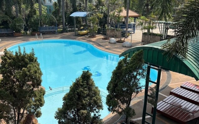 Hi Hotel