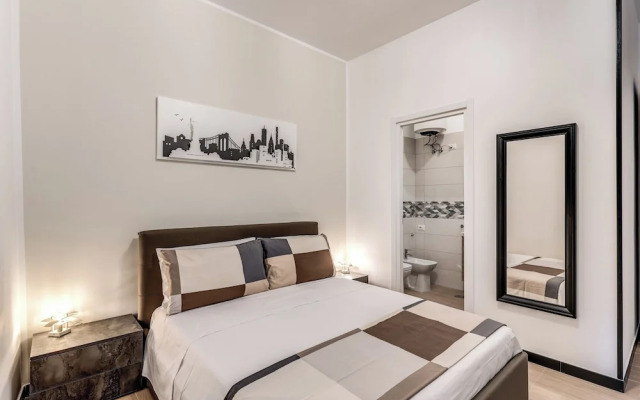 The Quarters Naples Apartment