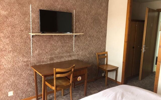 Auberge les Charmettes