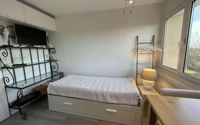 Appartement Saint-Jean-de-Monts, 1 pièce, 2 personnes - FR-1-224C-28