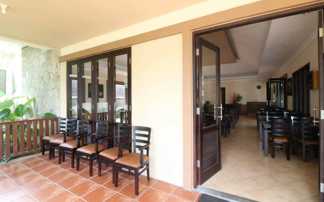 NIDA Rooms Tugu Railway Station