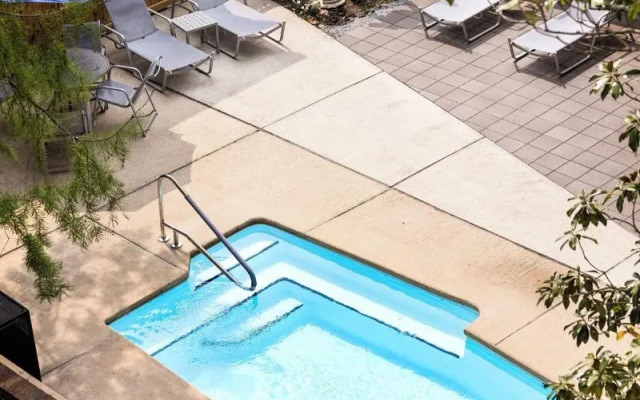 The Bellmoor Inn & Spa