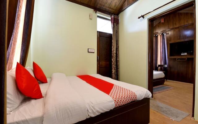 OYO 13348 Home Exotic 2BHK Naggar Road