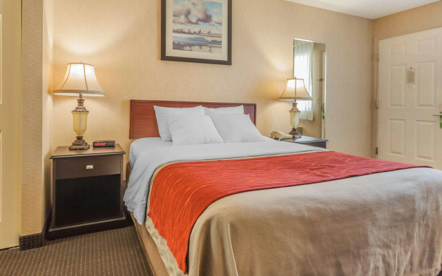 Quality Inn & Suites Fife Seattle