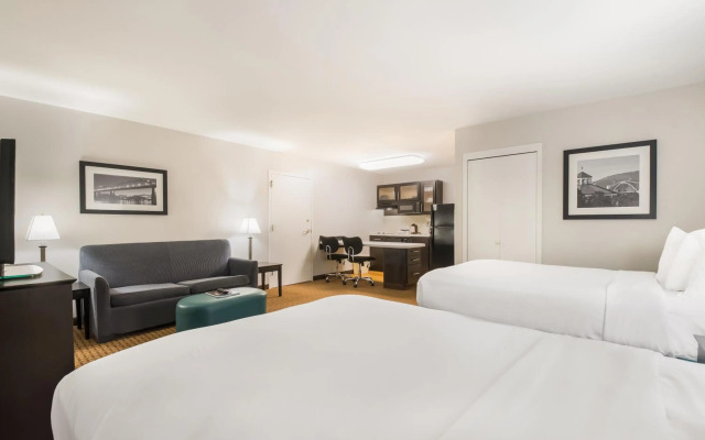 MainStay Suites Chattanooga Hamilton Place