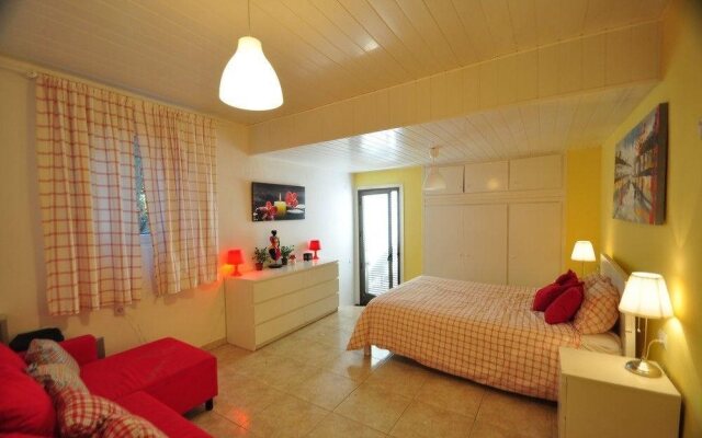Paradise House by Hello Apartments Sitges