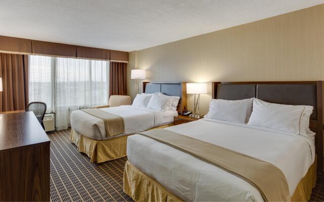 Holiday Inn Express Washington DC SW - Springfield by IHG