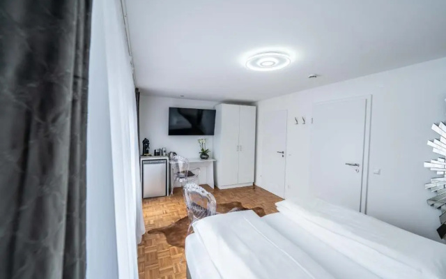 City Apartments FN L 6 KLIMATISIERT mit Balkon - Deluxe Doppelzimmer