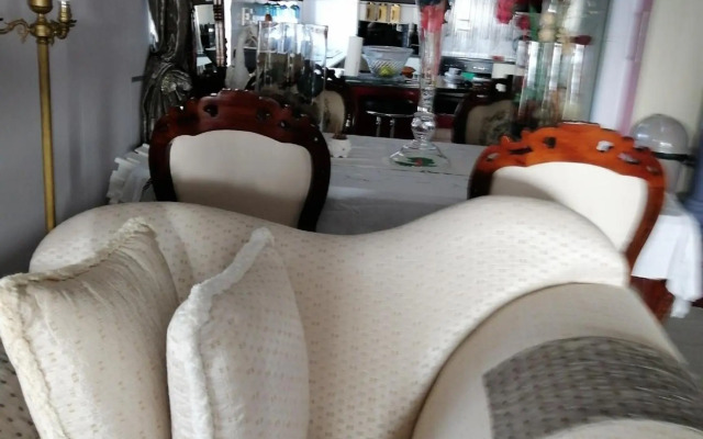 norizana's apartment