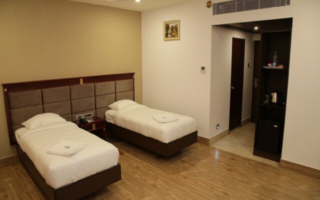 Hotel Shanthi Inn Grand