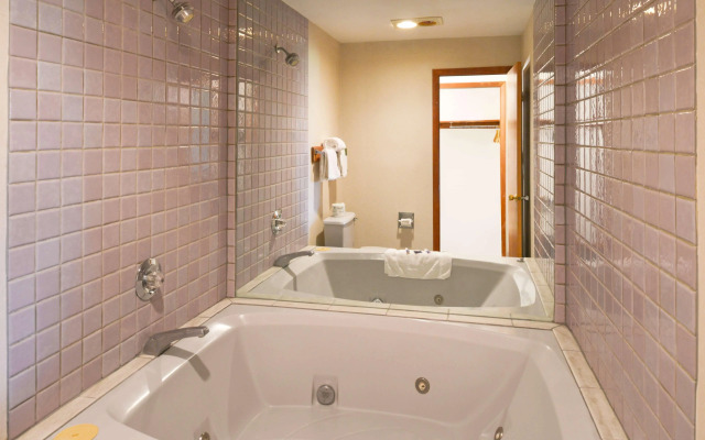 Americas Best Value Inn Plattsburgh