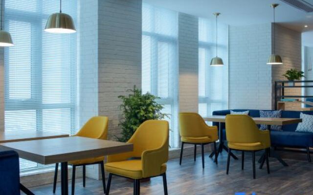 Yunyin Travel Hotel (Jiangyin Wanda Plaza)