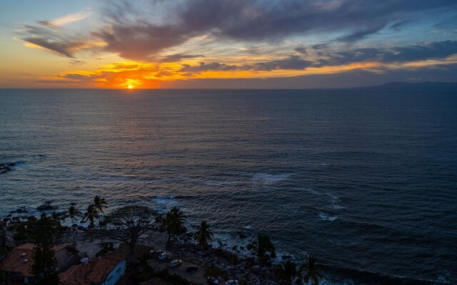 Indah Puerto Vallarta