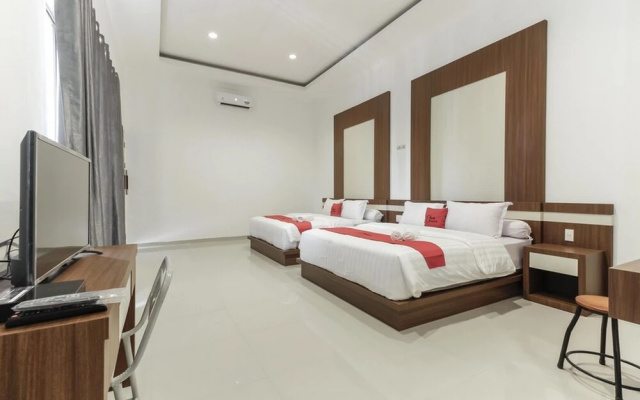 RedDoorz Premium @ Setiabudi Medan