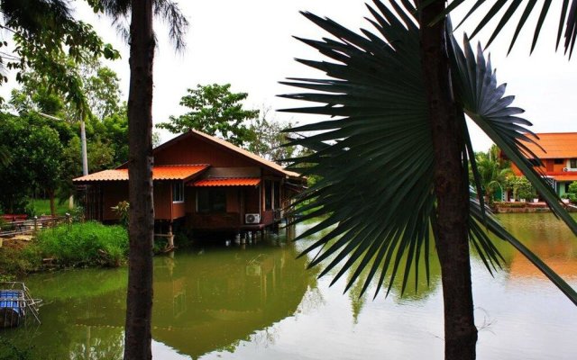Jorakae Sampan Resort