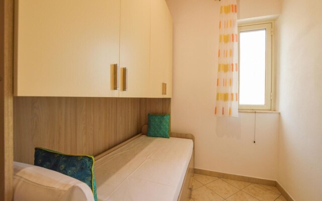 Beautiful Apartment in San Leone With Wifi and 2 Bedrooms