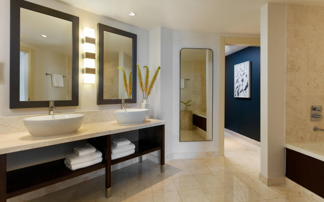 Kimpton EPIC Hotel by IHG