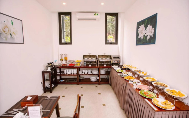 Gardenia Hue Hotel